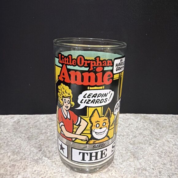 Other - 1976 The Sunday Funnies Drinking Glass With Little Orphan Annie by Harold Gray
